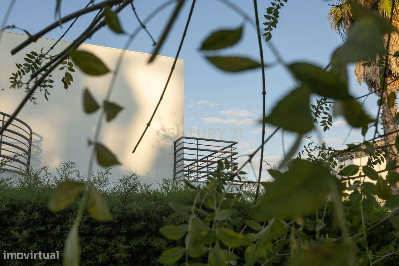 Moradia com Piscina e Jardim - Quinta do Anjo/Palmela-17
