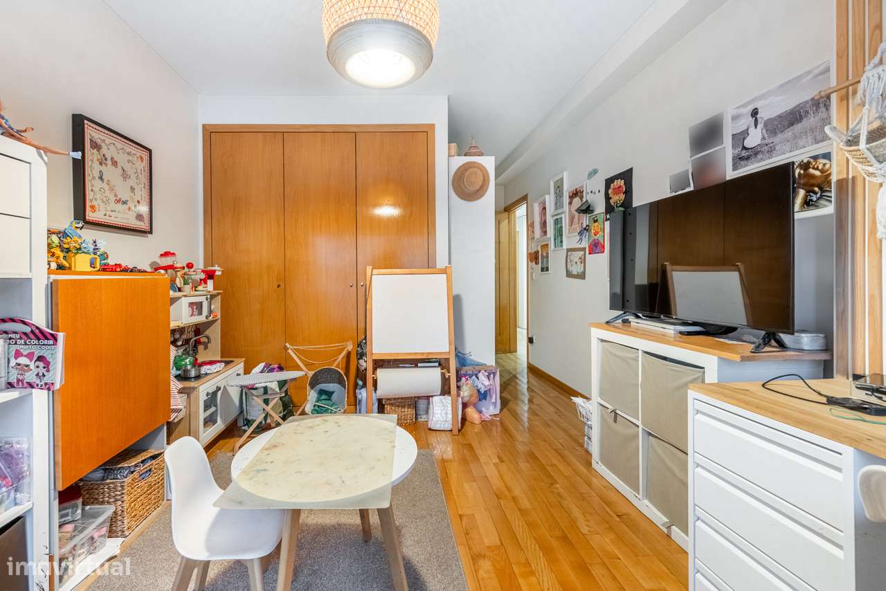 Apartamento T3 renovado em Celeirós-10