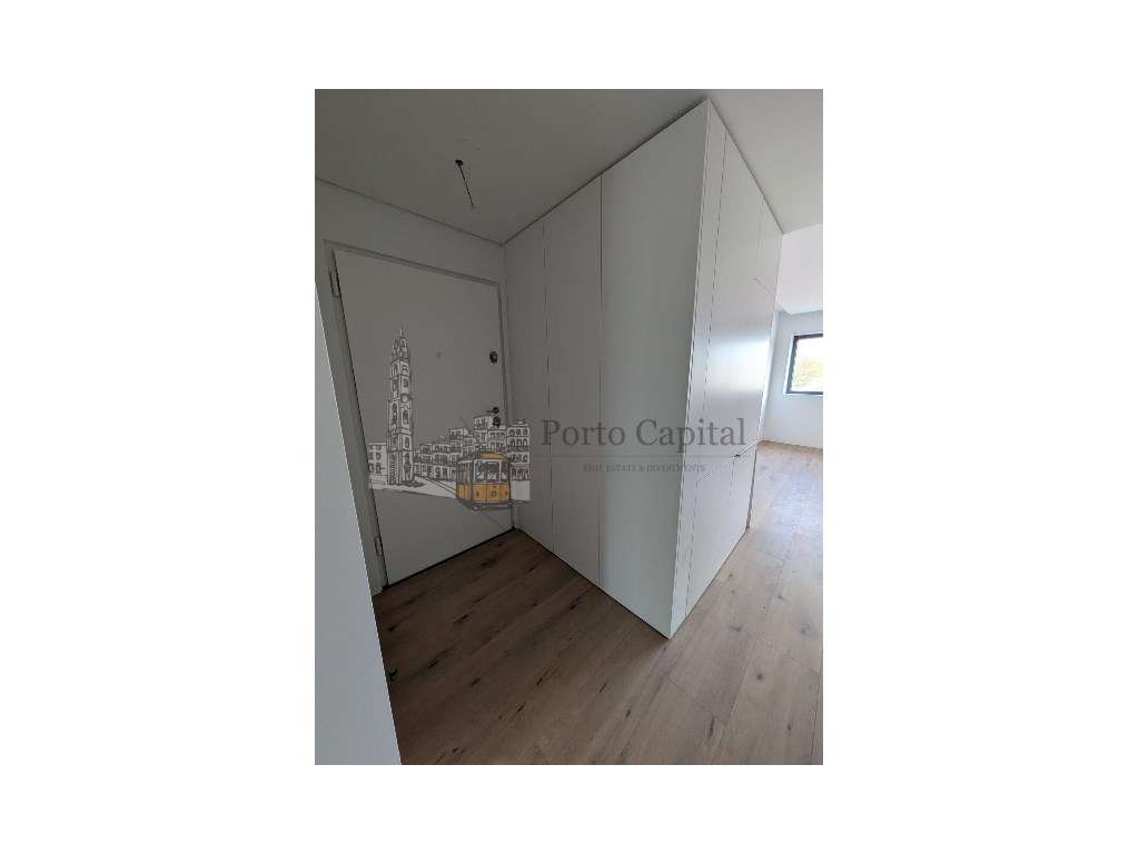 EXCELENTE APARTAMENTO T1, COM VARANDA NO CENTRO DE MATOSINHOS, JUNT... - Grande imagem: 3/33