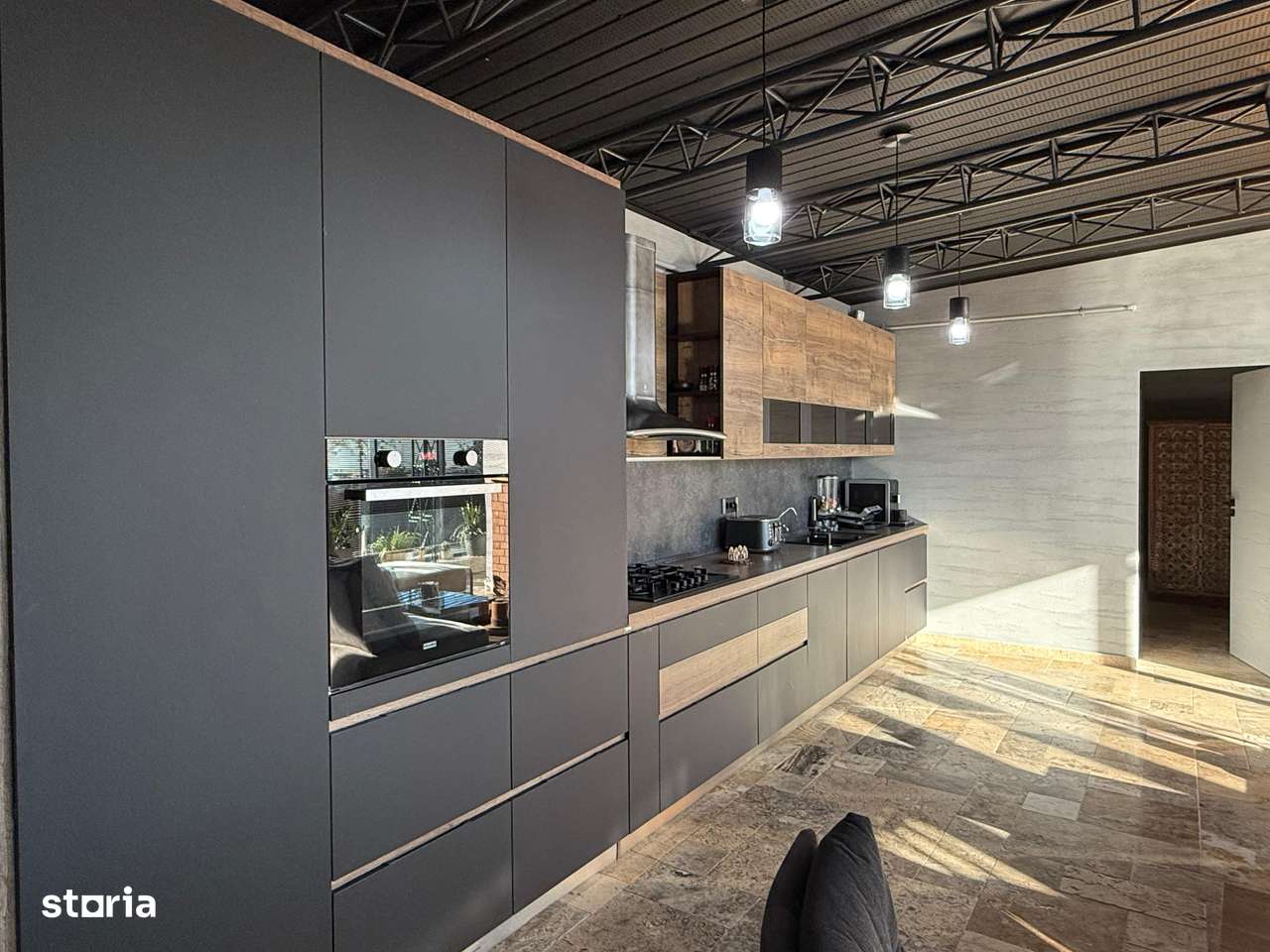 Penthouse 4 camere lux Mamaia Sat-8