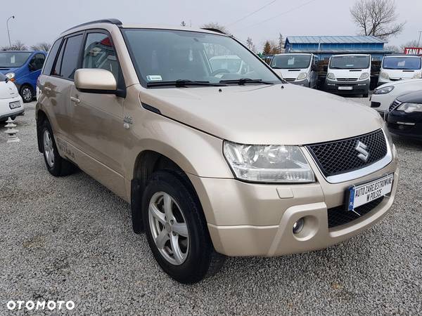 Suzuki Grand Vitara - 11