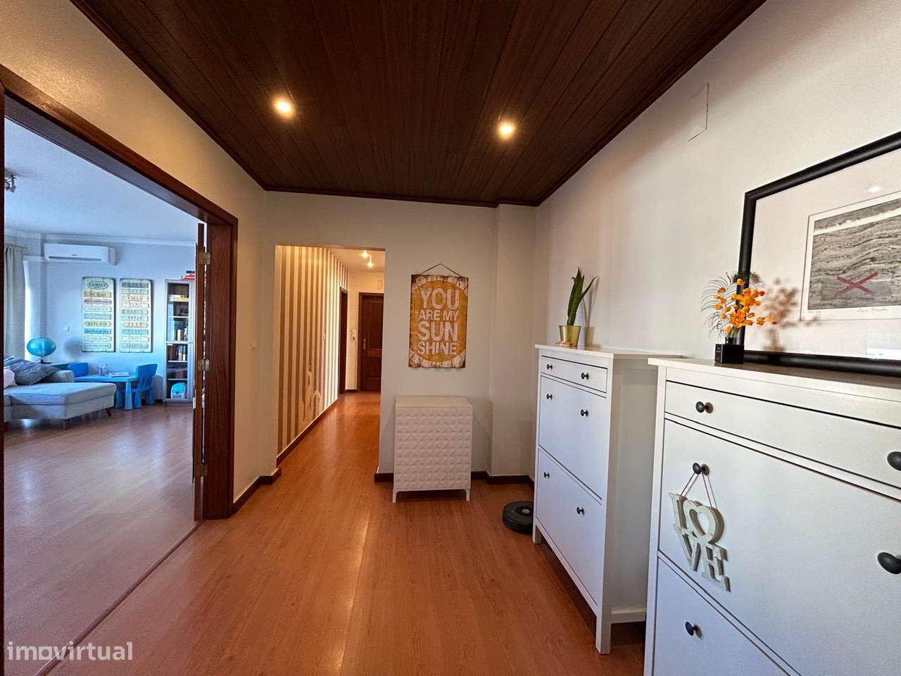 T3 COM SUITE, LAREIRA E VARANDAS COM CHURRASQUEIRA - Grande imagem: 5/14