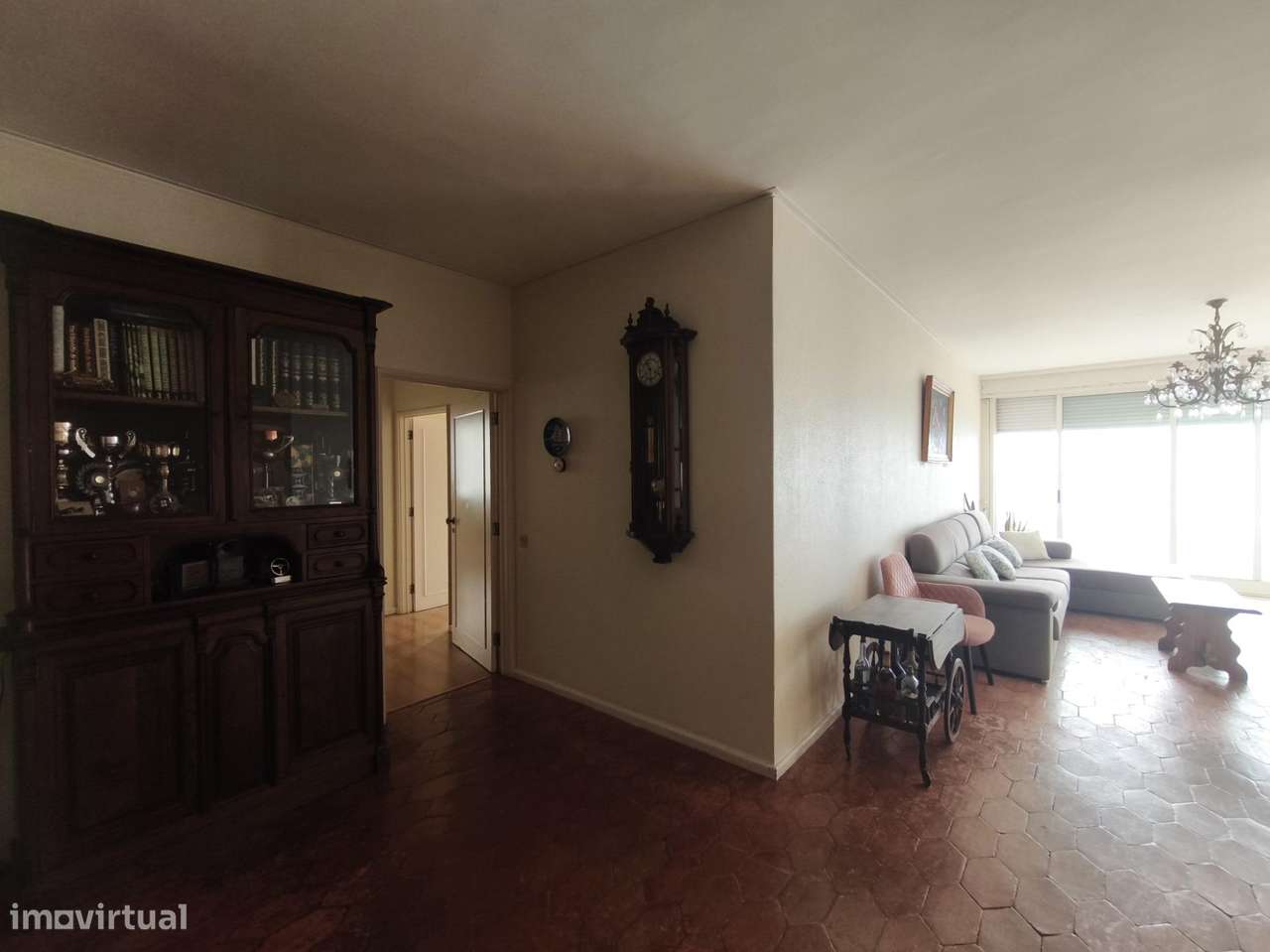 Apartamento T6 (primeira linha de mar)-12