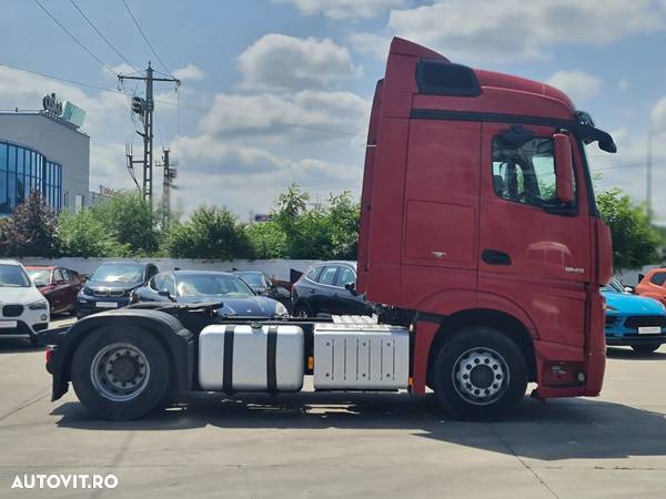 Mercedes-Benz ACTROS - 7