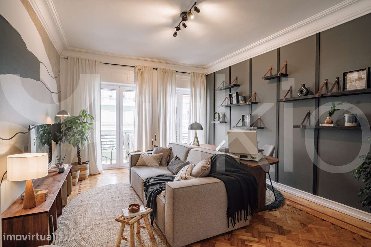 Apartamento T3 em Alvalade - Grande imagem: 2/23