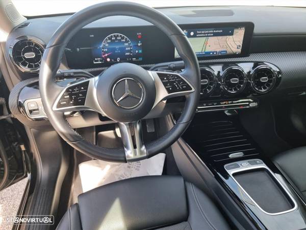 Mercedes-Benz A 200 Style Plus Aut. - 23