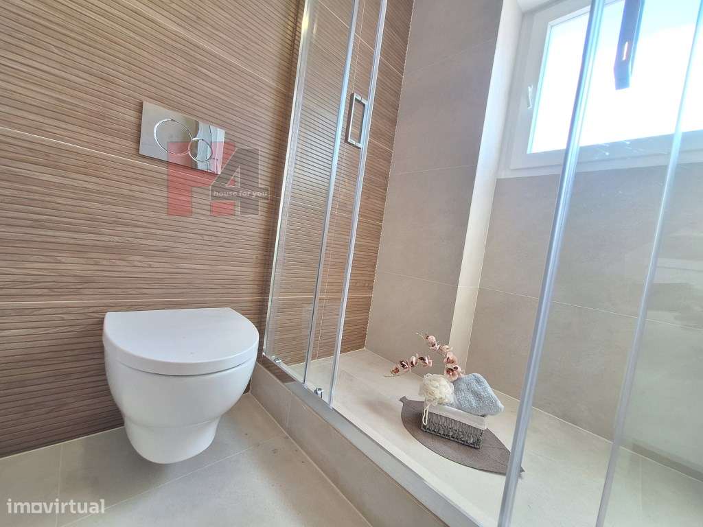 Apartamento T3 totalmente remodelado em Benfica-18