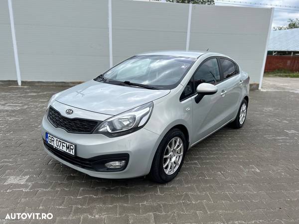 Kia Rio 1.4 GSL CLASSIC - 1