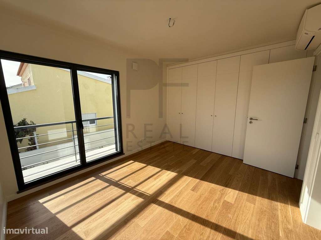 Moradia Independente T4 - Bicesse-15