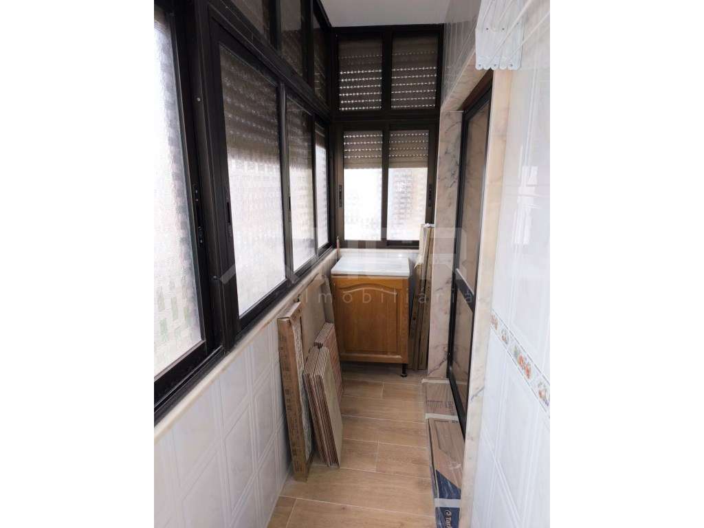 T3 | RENOVADO | 2º ANDAR COM 2 CASAS DE BANHO | ALTO SEIXALINHO-13