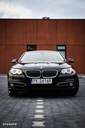 BMW Seria 5 520d xDrive Luxury Line - 3