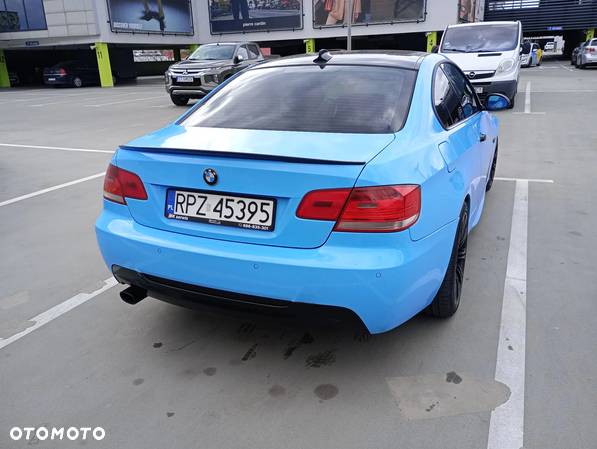 BMW Seria 3 320d - 27