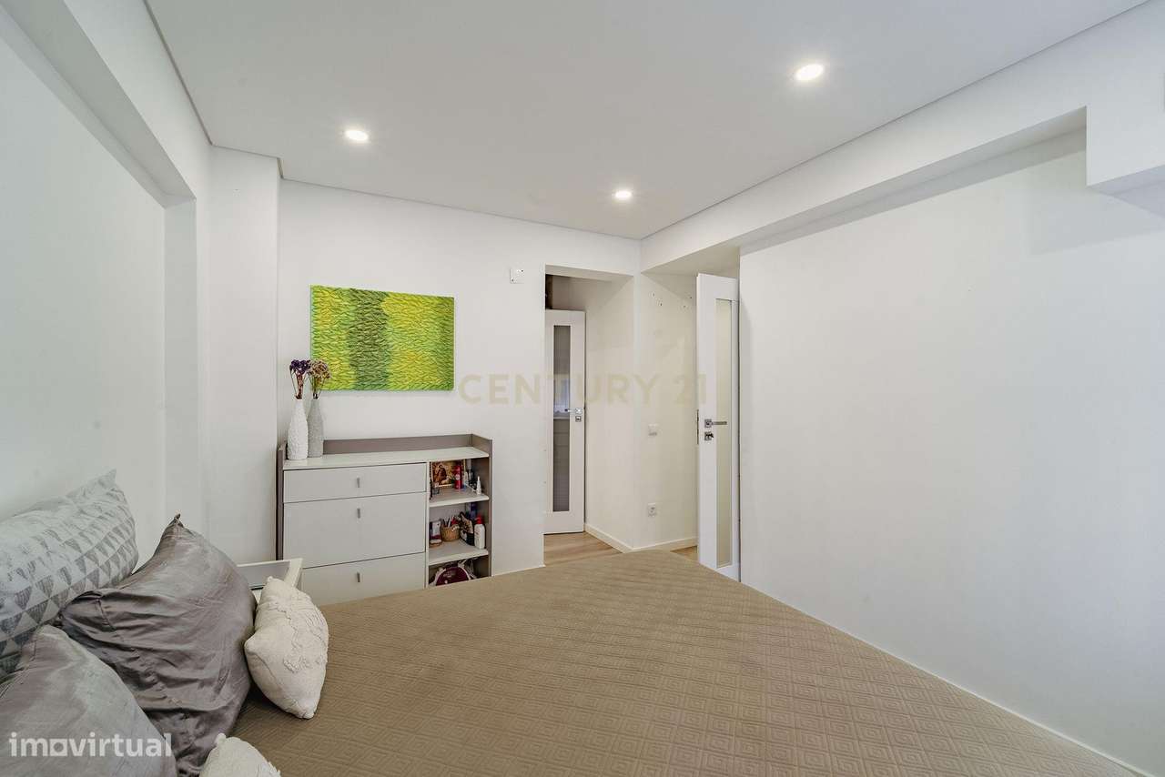 Apartamento T3 em Setúbal-22
