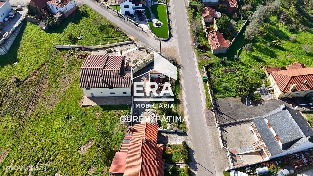 Moradia para reconstruir Espite, Ourém-16