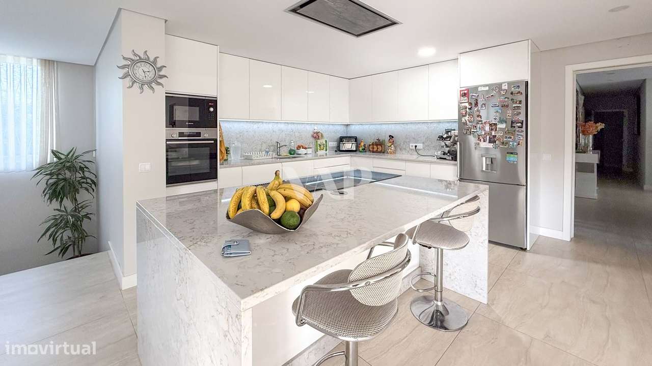 Excelente Moradia de 5 quartos, totalmente renovada, Quarteira - Grande imagem: 5/56