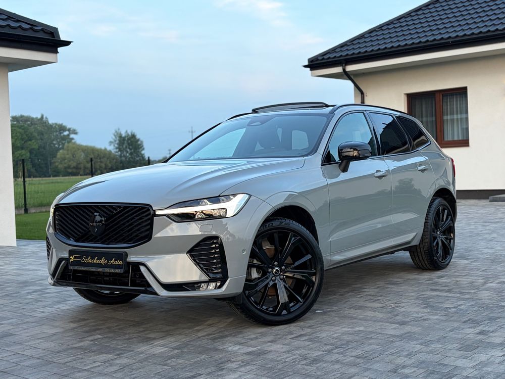 Volvo XC60 II (2017-) B5 B AWD Plus Black Edition 2025