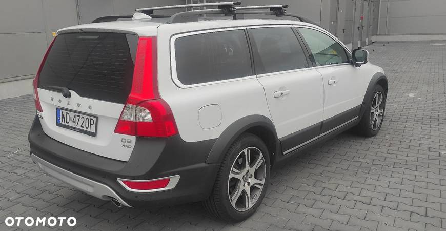 Volvo XC 70 - 10