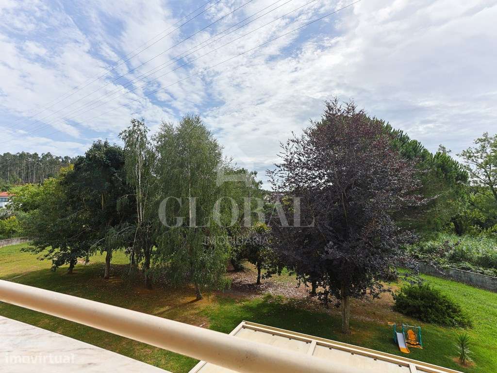 APARTAMENTO T3 SERZEDO-7