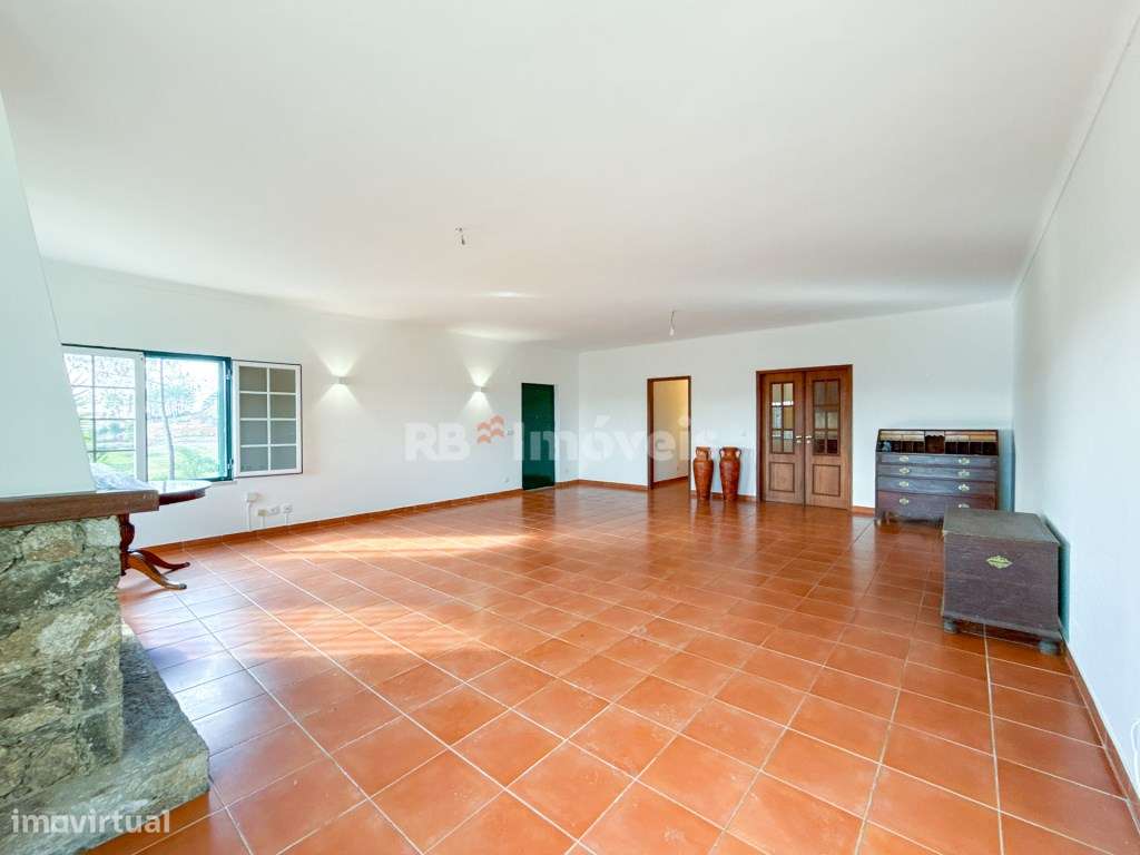 Moradia T3, c/ Jardim, Garagem e Zona de Estar Exterior - Castelo d...-16