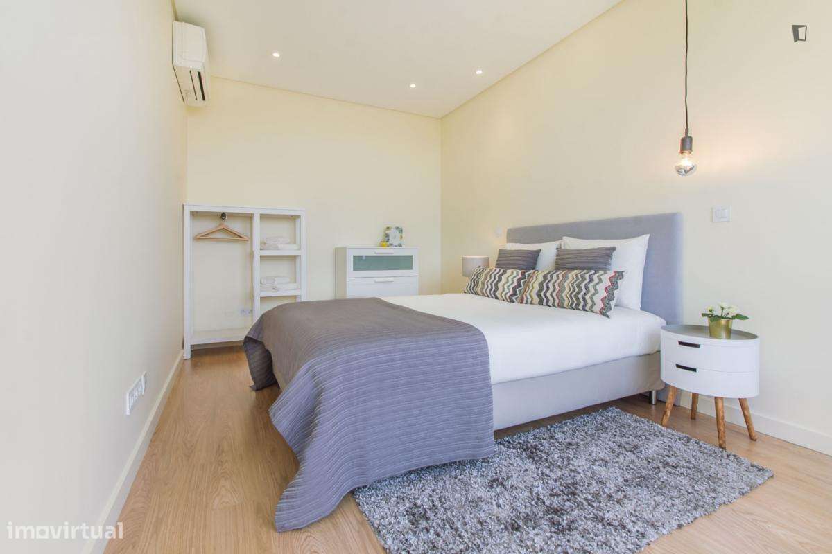 Apartamento com 1 quartos - localizado em Santo Ildefonso Porto - Grande imagem: 5/9