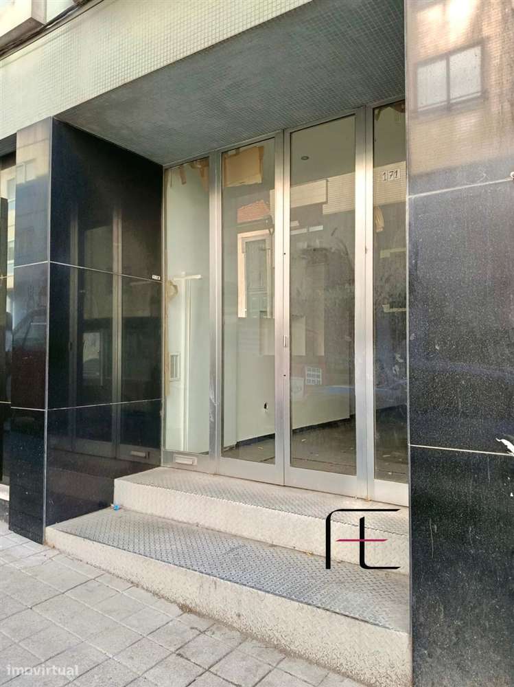 Loja  Arrendamento em Cedofeita, Santo Ildefonso, Sé, Miragaia, São Ni - Grande imagem: 5/30