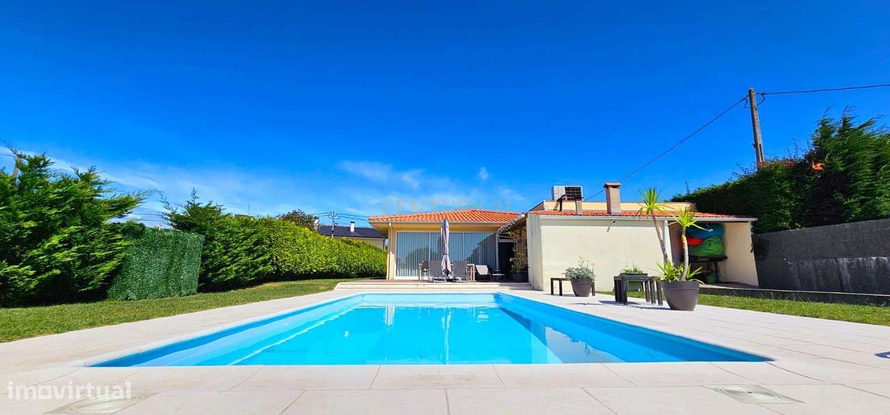 Moradia térrea com três quartos de luxo em Argivai - Grande imagem: 4/36