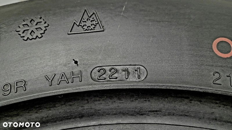 Marshal Izen KW15 215/55R16 93H Z17A - 6