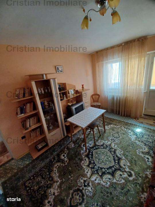 LIBER, balcon 7 m, SPATIOS, 2 camere zona Radu Negru - Imagine principală: 2/8