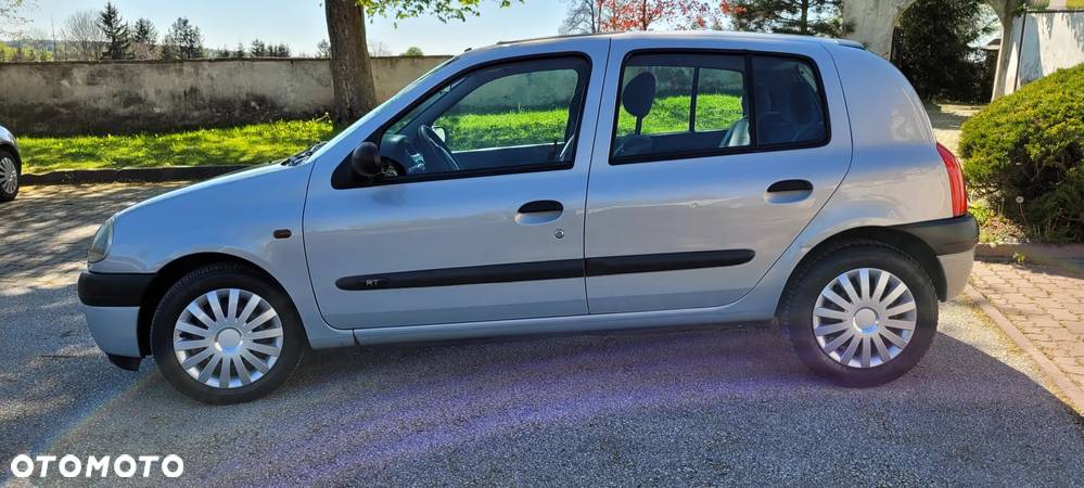 Renault Clio 1.2 16V Authentique - 5