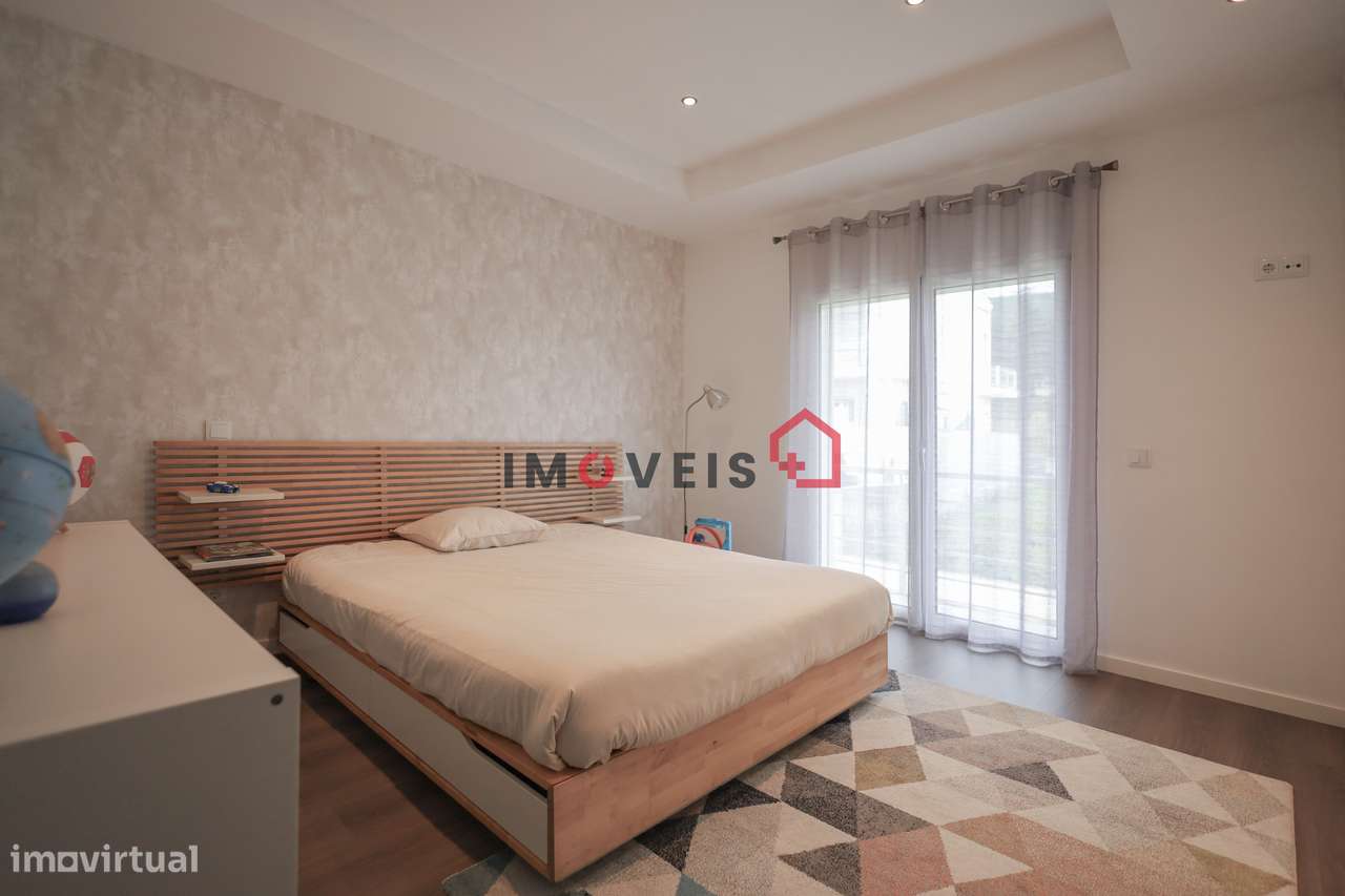 Moradia T3 - Porto de Mós-10