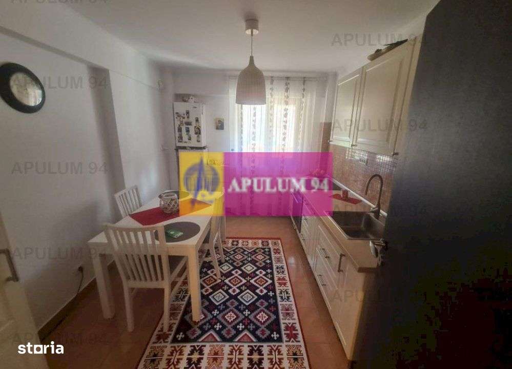 Apartament cu 2 camere de vânzare în Sinaia - Zona Platou Izvor - Imagine principală: 5/13