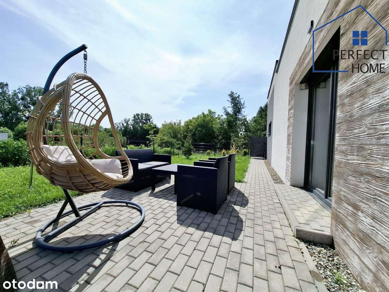 Solidnie wykończony Dom z 2022r. + murowany garaż-3