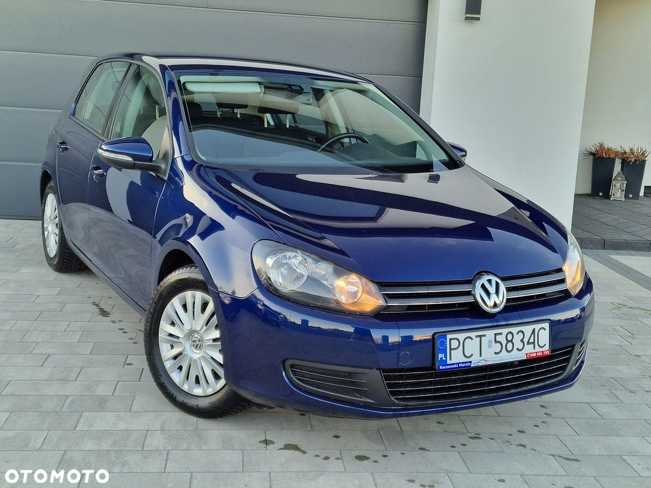 Volkswagen Golf - 16