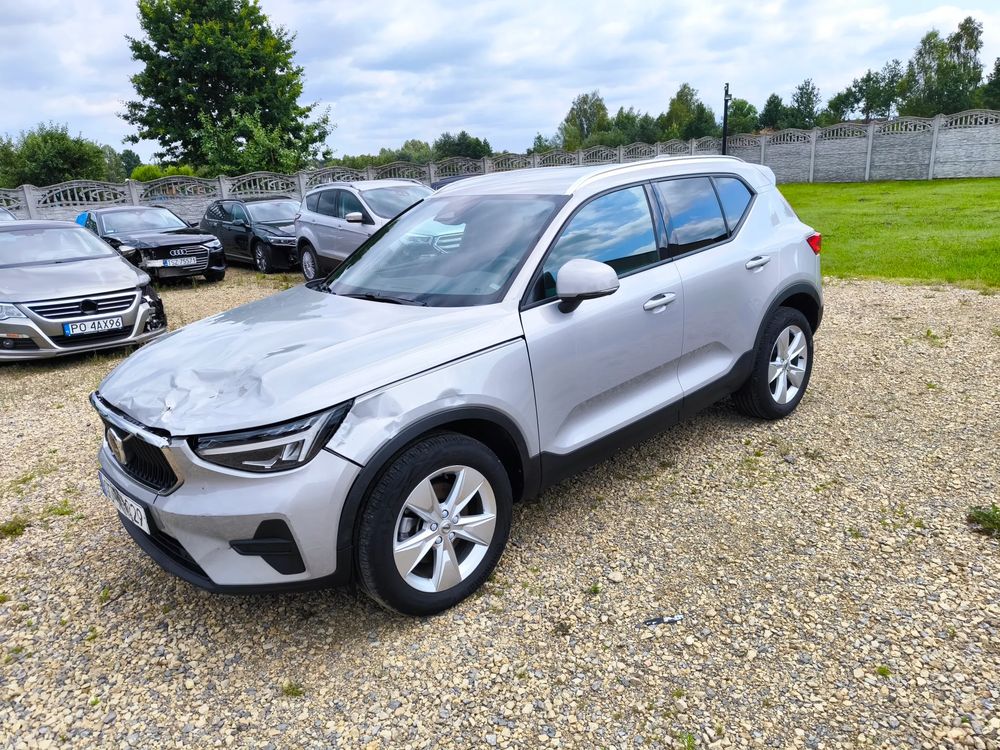 Volvo XC40 2024