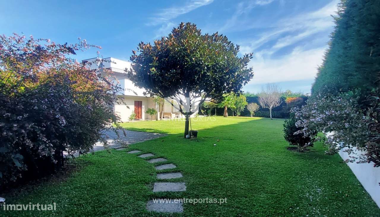 Venda de fantástica moradia isolada, V. N. Anha, Viana do Castelo - Grande imagem: 4/28