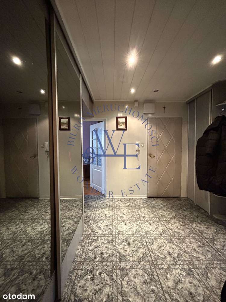 Przestronne, rozkładowe mieszkanie trzypokojowe-13