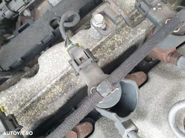 Injector Injectoare Hyundai i10 1.1 CRDI 2008 - 2011 Cod 0445110320 33800-2A900 - 1