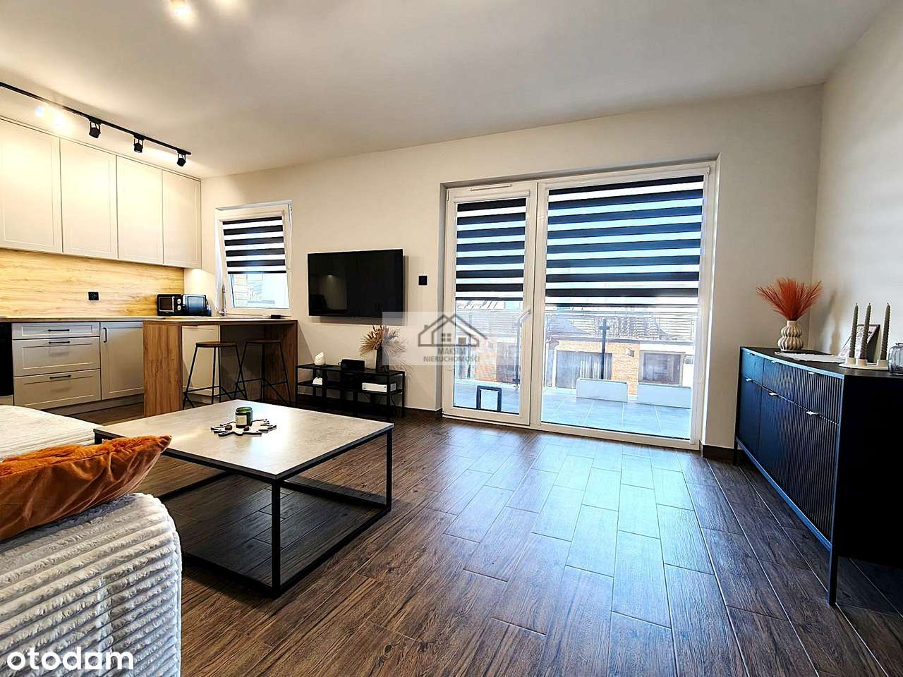 Komfortowe 2-pok. 45,84m2 - ul. Miła - os. Drabinianka --0