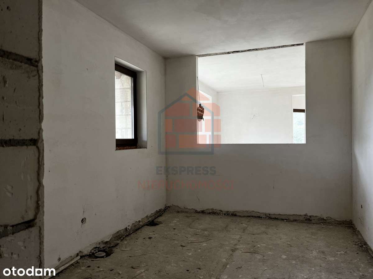 Dwa domy na dużej działce z lasem!-8