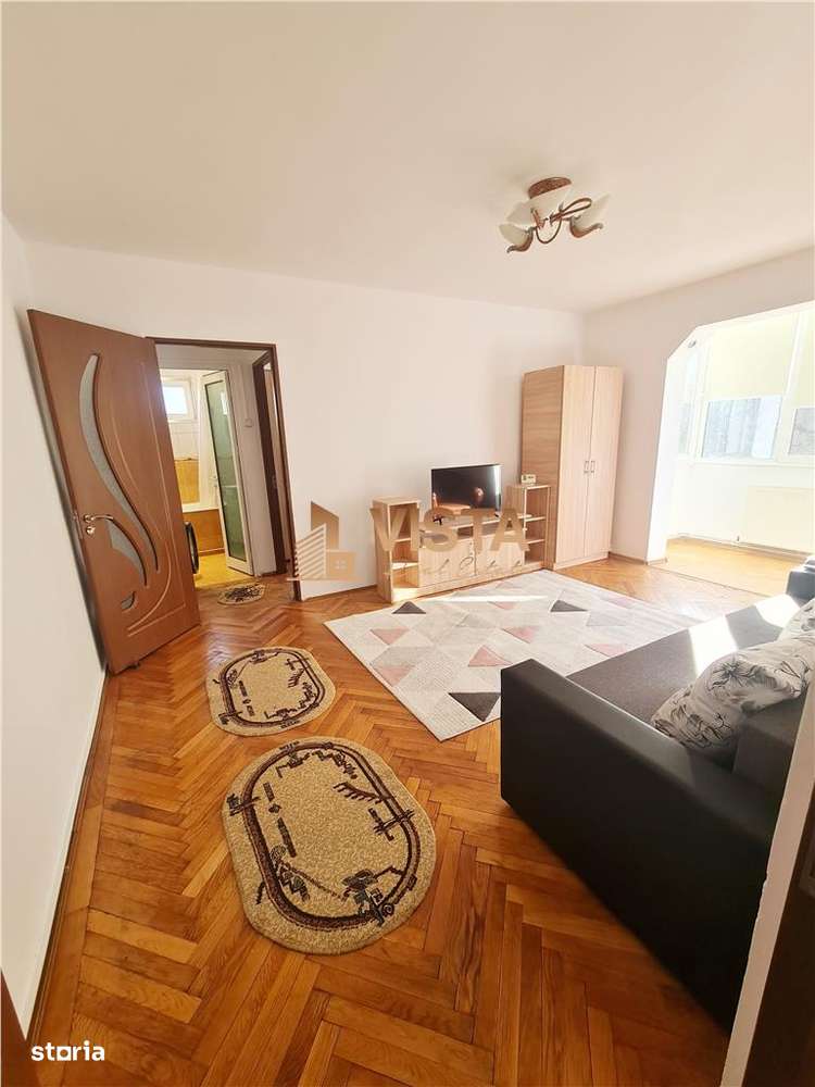 Apartament 3 camere, zona Tractorul - Imagine principală: 2/11