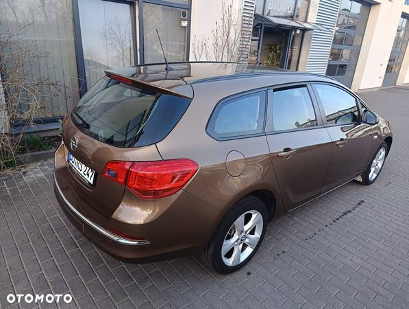 Opel Astra - 29