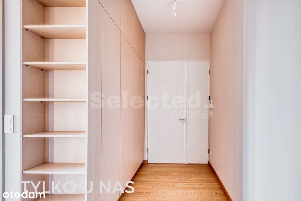 Przestronny apartament na ostatnim piętrze-14