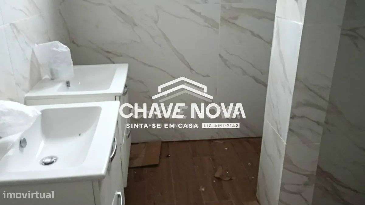 Armazém Industrial em Arrifana, Santa Maria da Feira - Grande imagem: 5/25