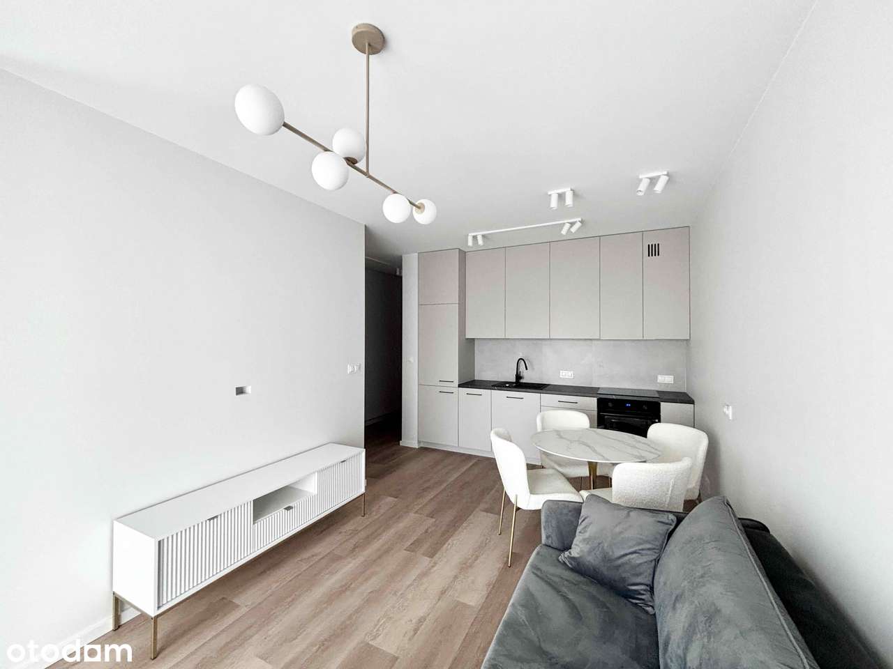 **Nowiutkie, w pełni wykończone mieszkanie na Ursusie - Bez Prowizji** - Pełny obrazek: 4/11