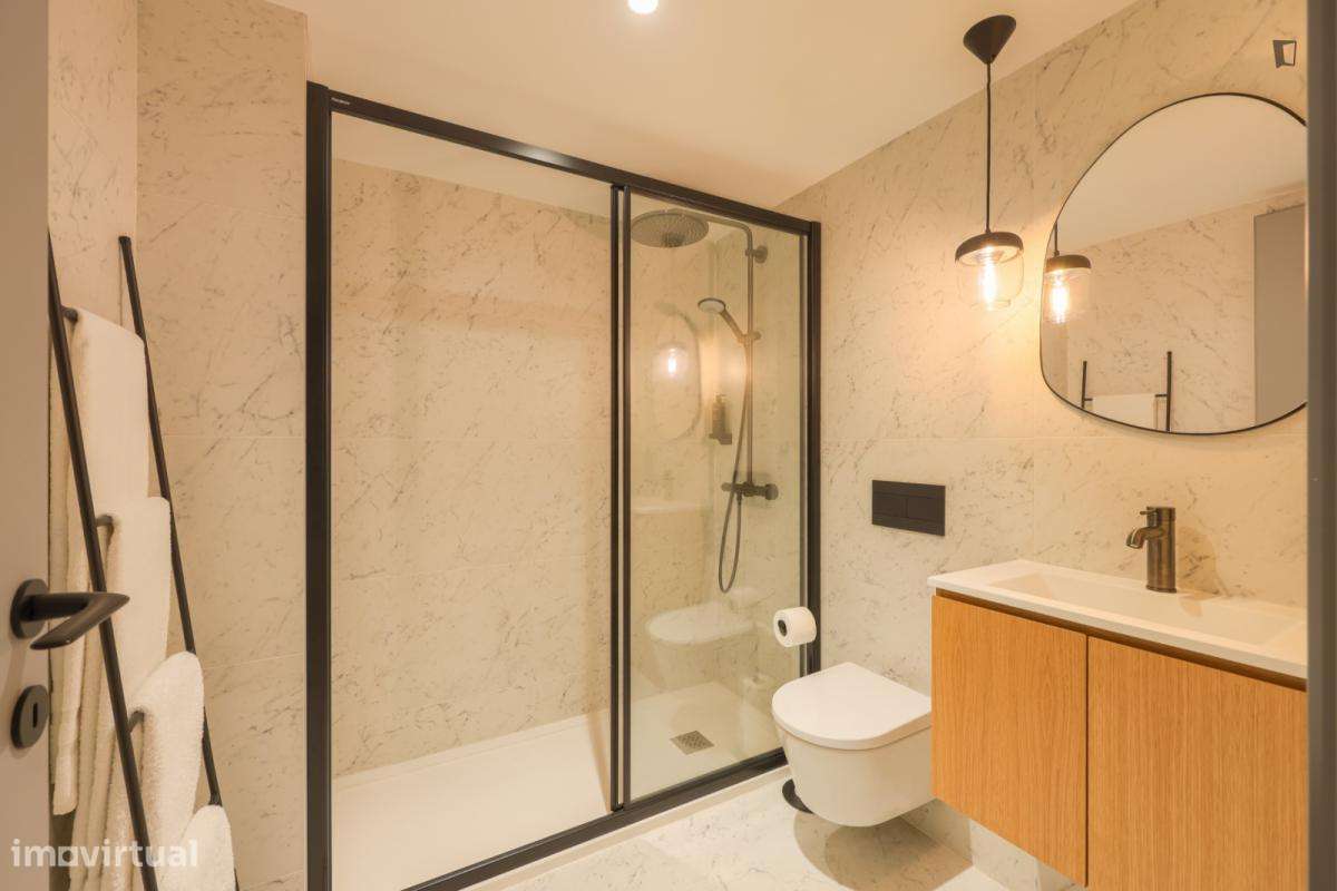 Estúdio - localizado em Ramalde Porto - Grande imagem: 4/6