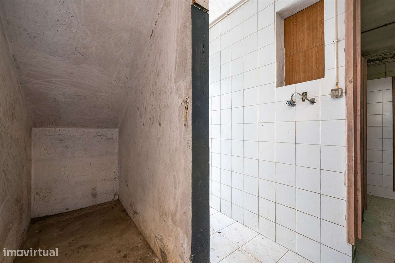 Armazém  Venda em Esmoriz,Ovar-5