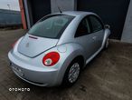 Volkswagen New Beetle - 17