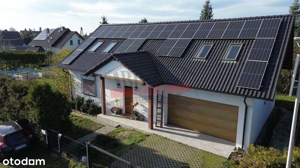 Chrząstowice - Przestronny dom z pięknym ogrodem-0