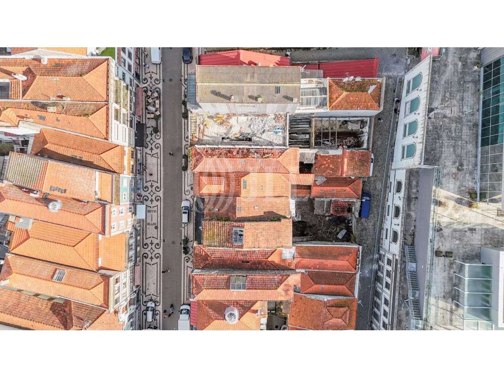 Prédio para reabilitação, na baixa do Porto-5