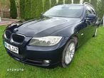 BMW Seria 3 318d DPF Touring - 2